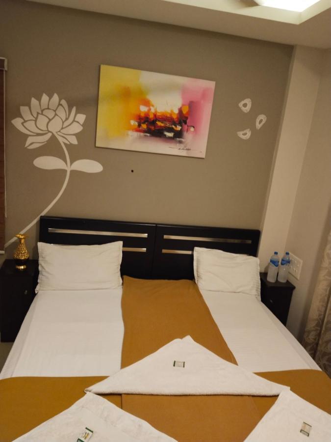 Metro Residency Hotel Kochi Ngoại thất bức ảnh
