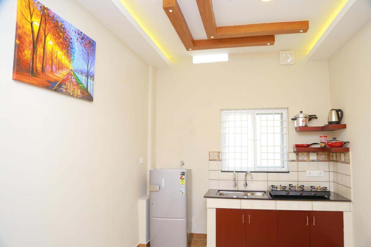 Metro Residency Hotel Kochi Ngoại thất bức ảnh