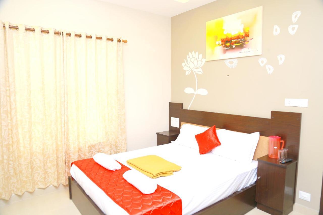 Metro Residency Hotel Kochi Ngoại thất bức ảnh