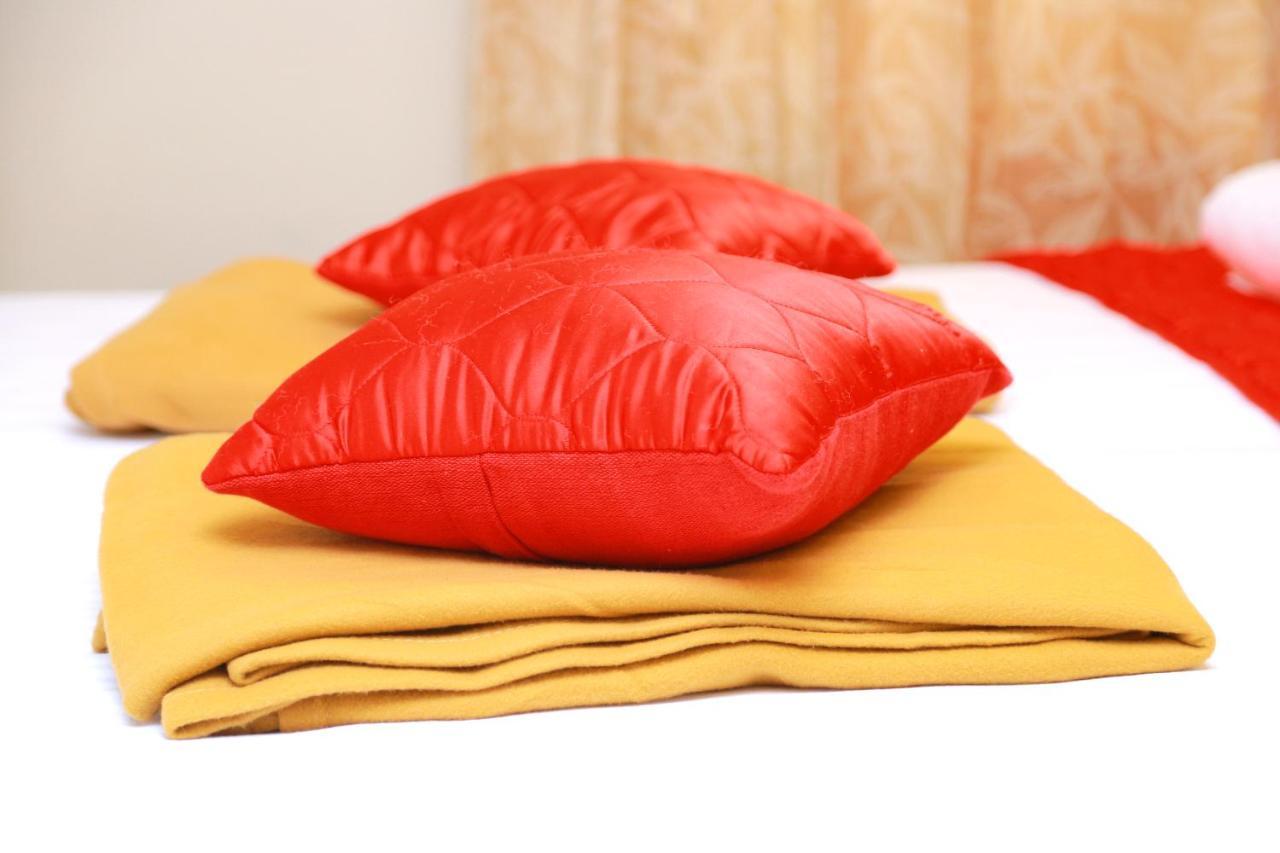 Metro Residency Hotel Kochi Ngoại thất bức ảnh